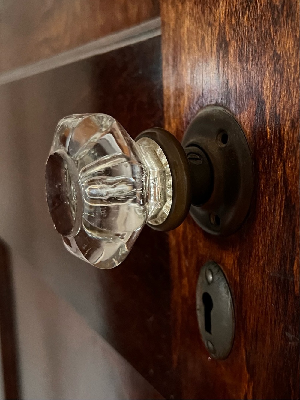 Antique Glass Crystal Door Knob Set with Escutcheons